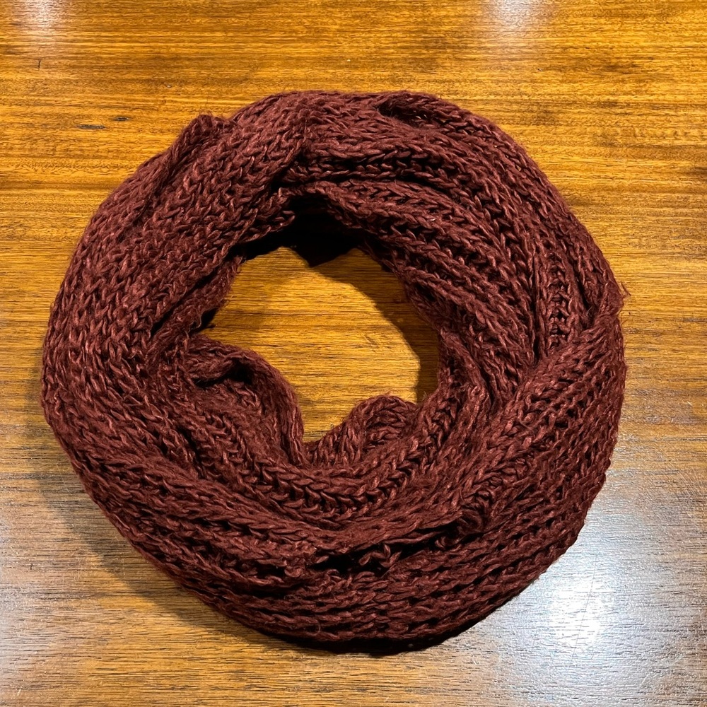 Burgundy Chunky Infinity Scarf